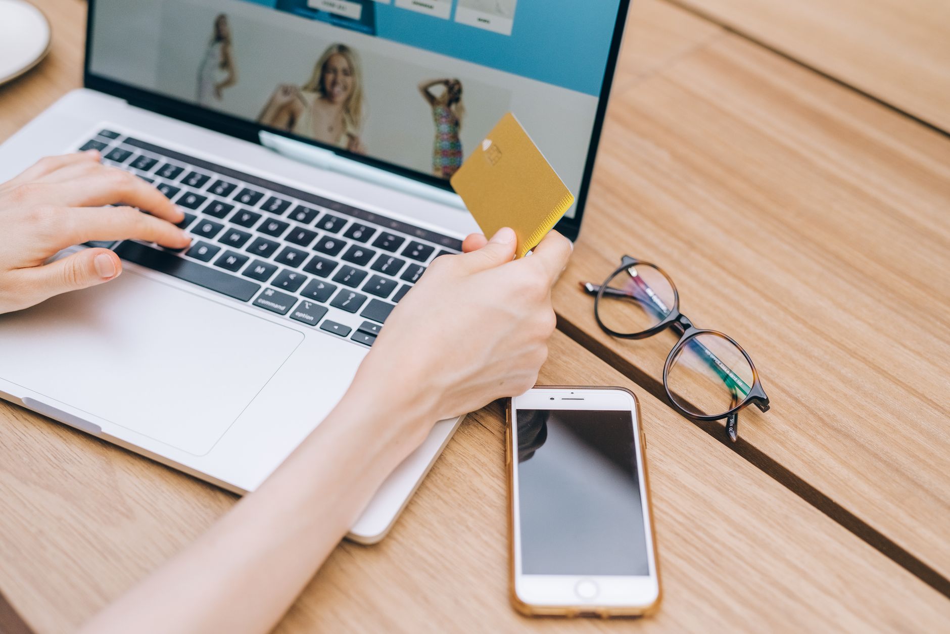 E-Commerce Evolution in India: Riding the Digital Wave of Growth