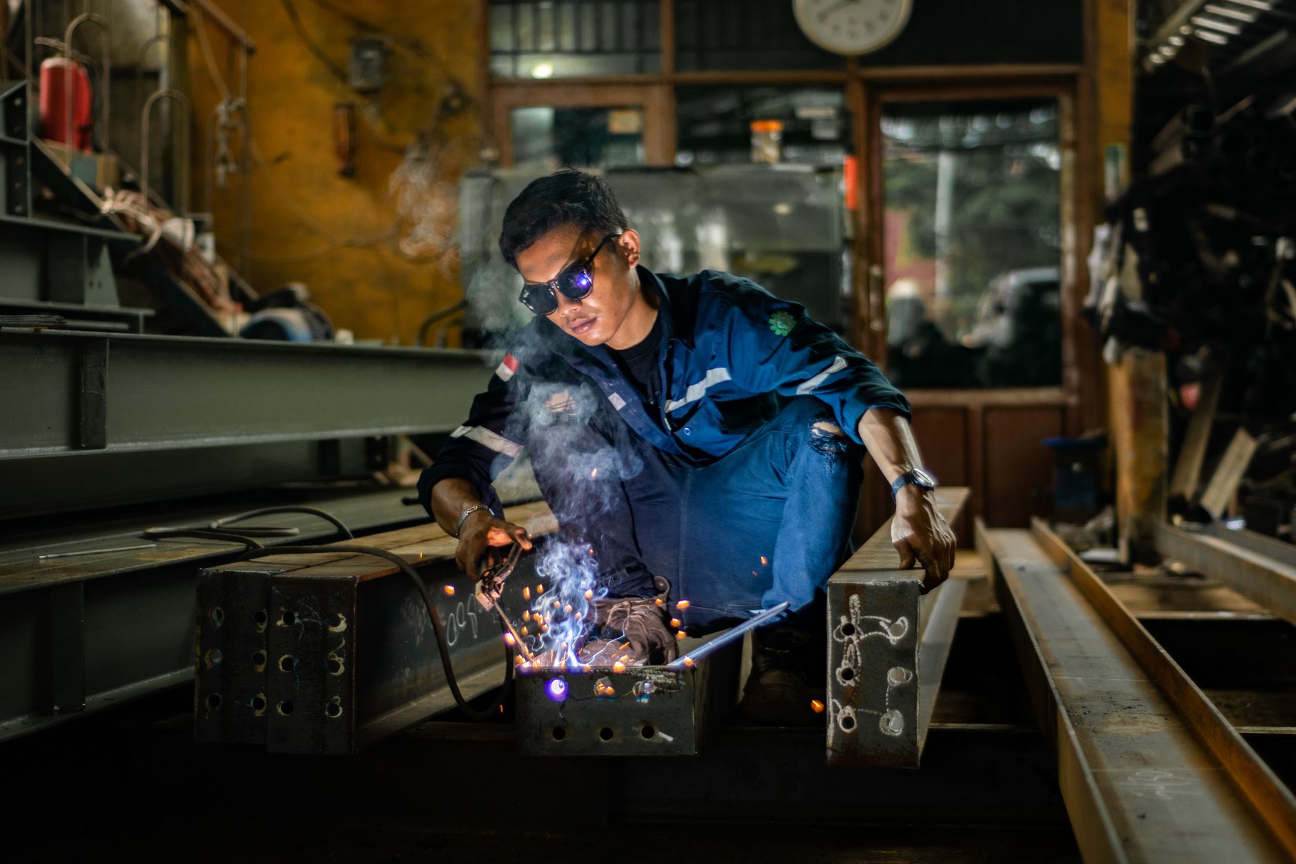 5 Good Reasons You Should Hire a Professional Welder