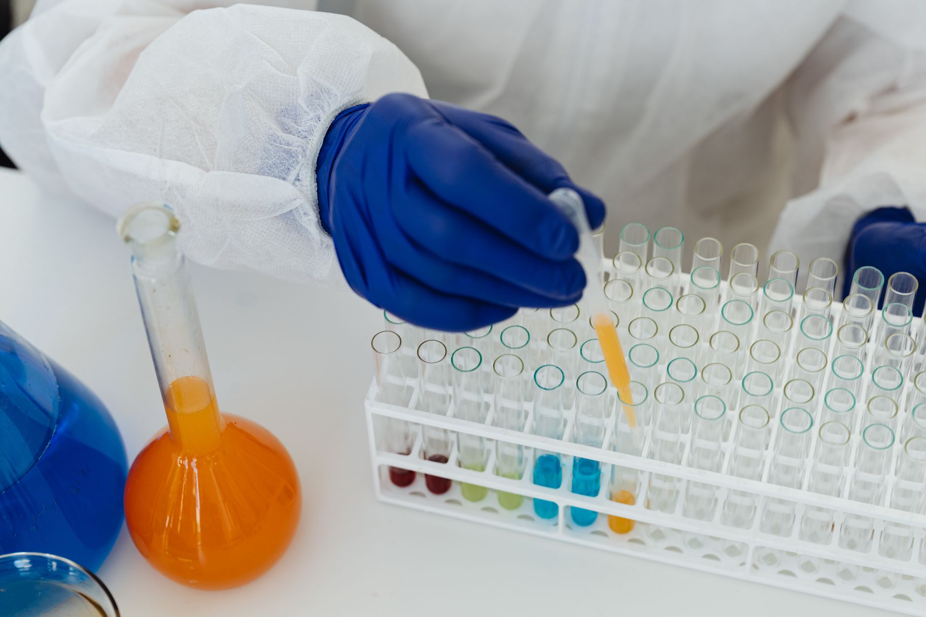 Cold Storage Solutions for Biotechnology: Maximizing Research Potential