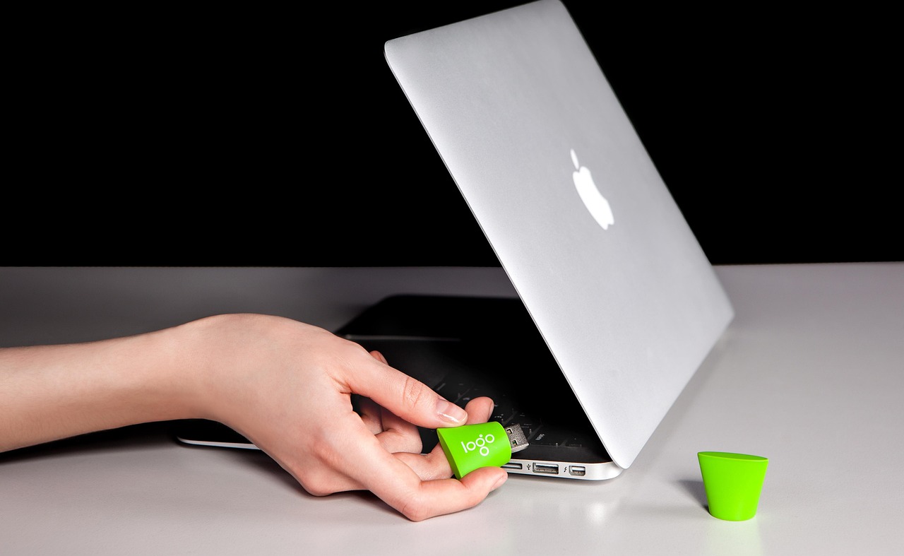 Why purple USB ports are rare in America
