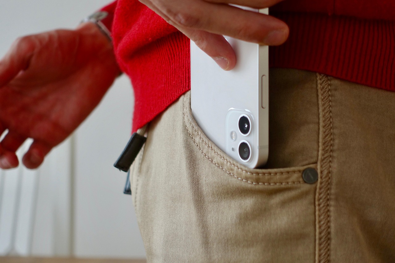 Revolutionizing Smartphone Technology: The Benefits of Owning an iPhone 11 Pro