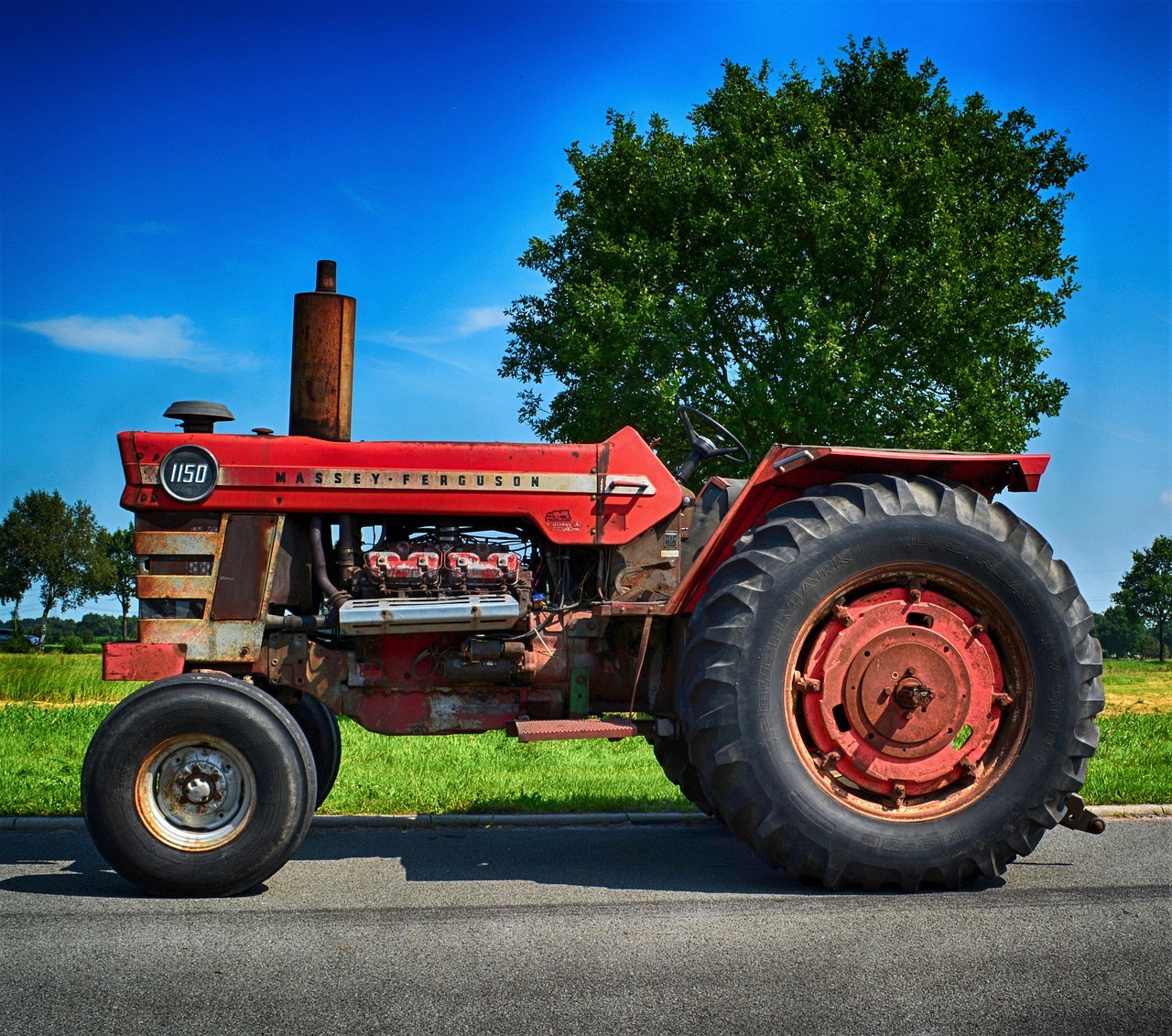 How is Massey Ferguson Tractor different from other tractor brands