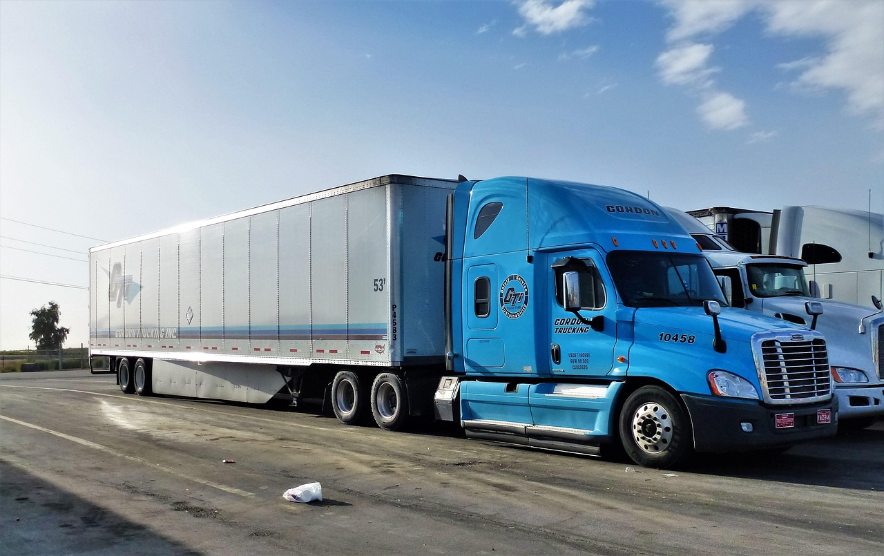 Flatbed Trailer Leasing: The Perfect Solution for Heavy-Duty Hauling