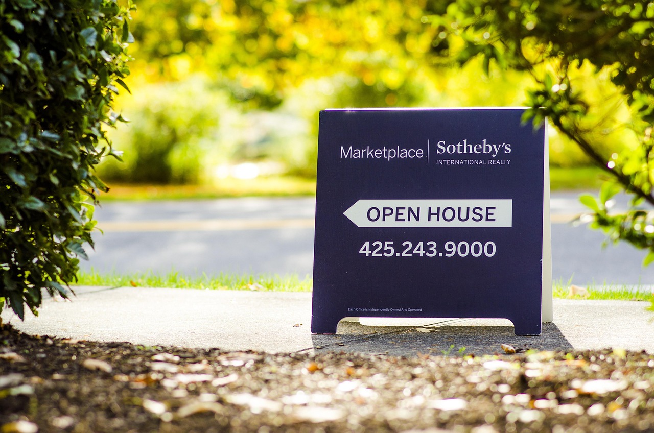 All About Conveyancing To Buy And Sell Property Without Fear Of The Law
