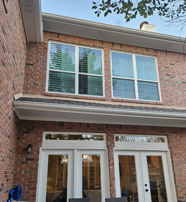 Common Mistakes Homeowners Make When Choosing Vinyl Replacement Windows