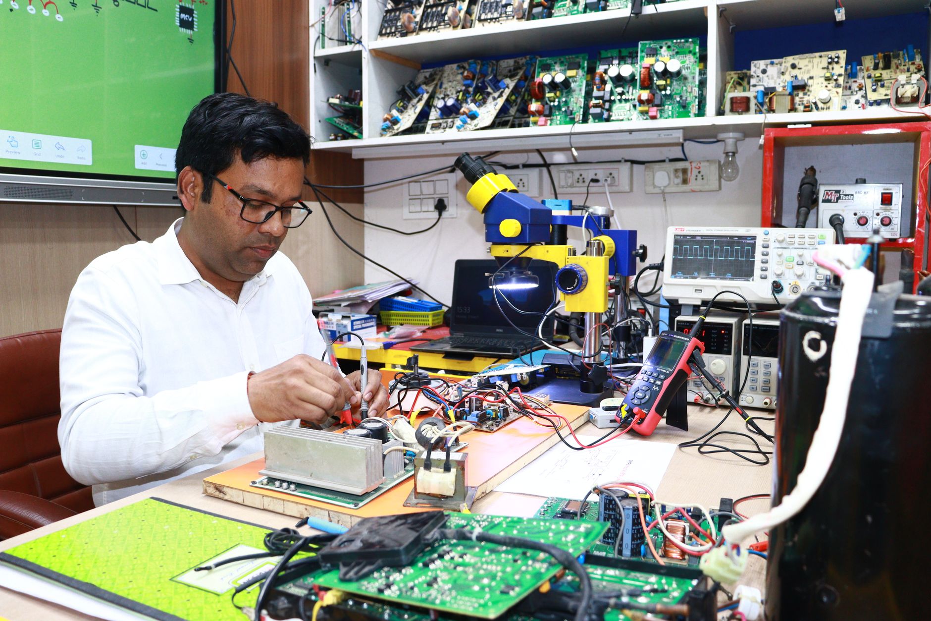 How to Prepare For AI Courses in India’s Best Business Schools