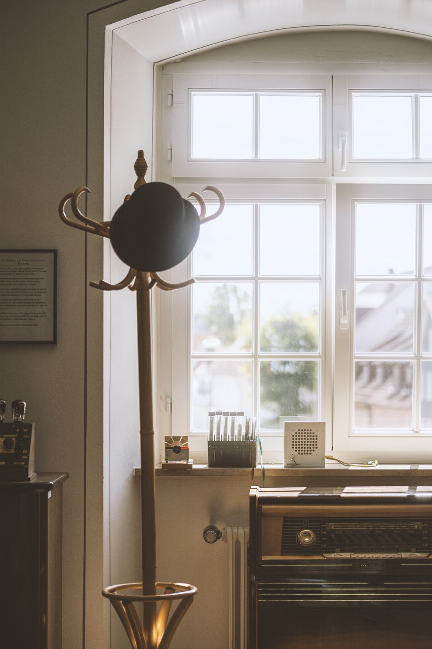 Incorporating Vintage Elements into Home Decor