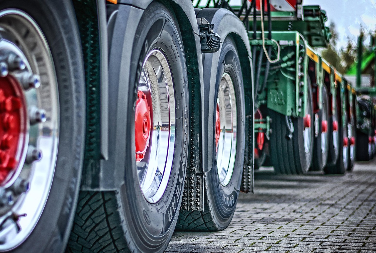 Why Use Electric Heavy Goods Vehicles (HGVs): The Future Of Electric Vehicles In The Transport Industry