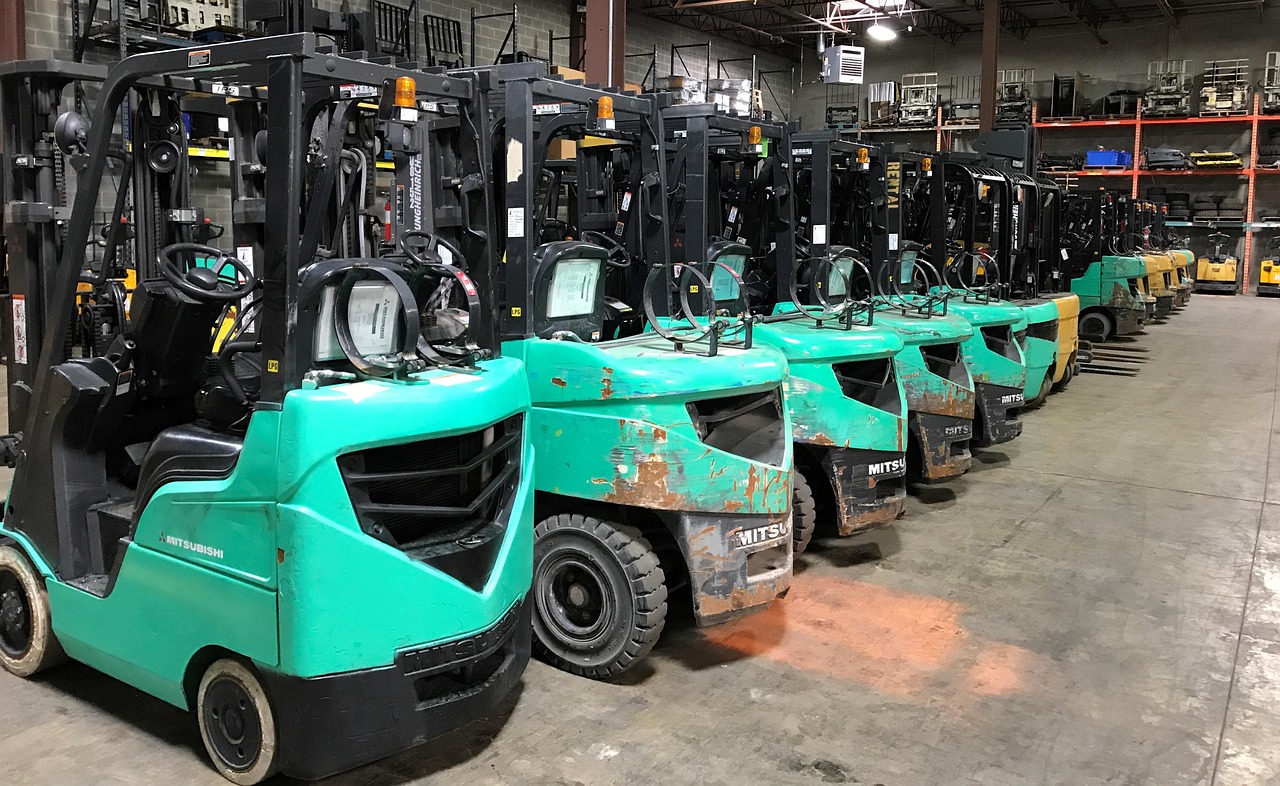 Why The Electric Forklift Is In Demand
