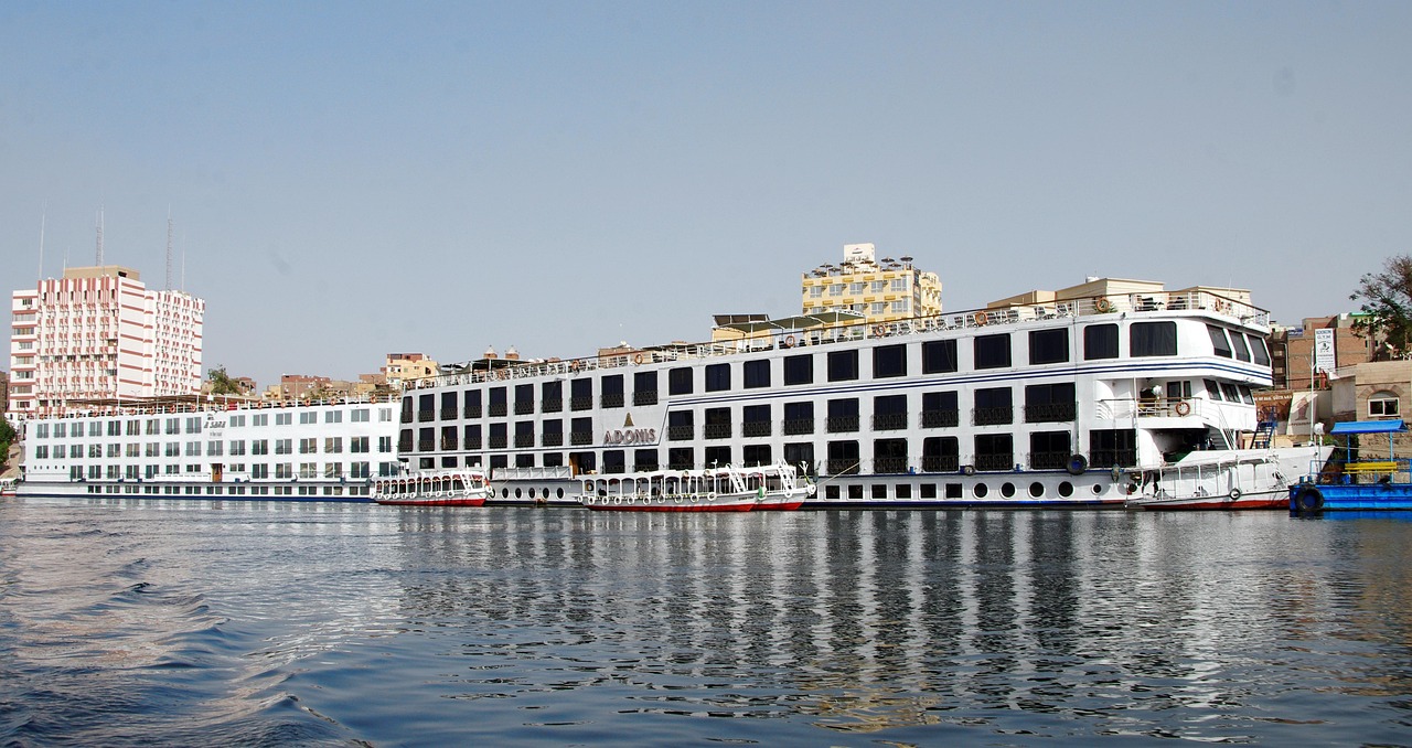 An Essential Guide to Nile River Cruises
