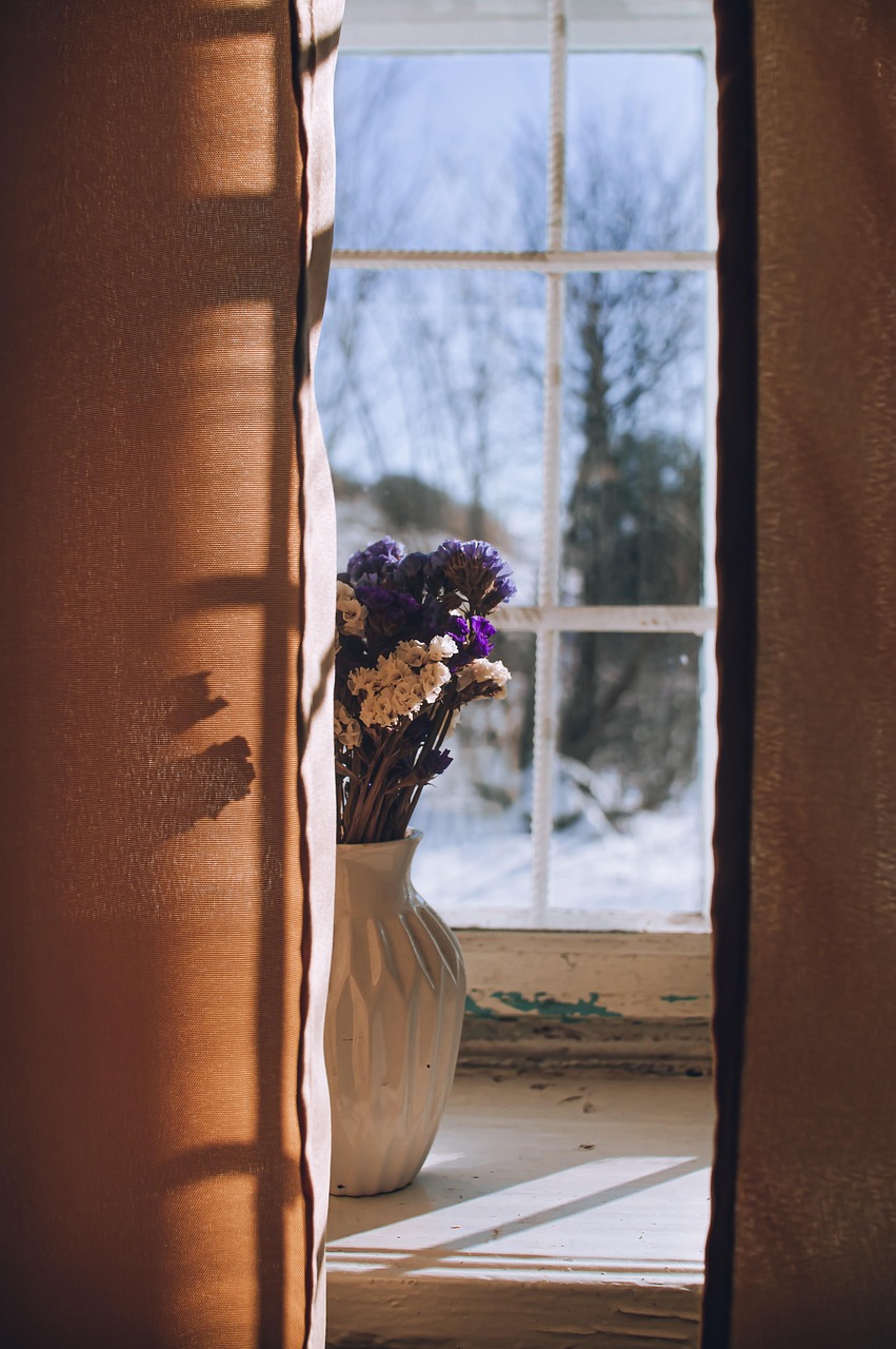 Express your feelings with bouquets from online flower delivery: