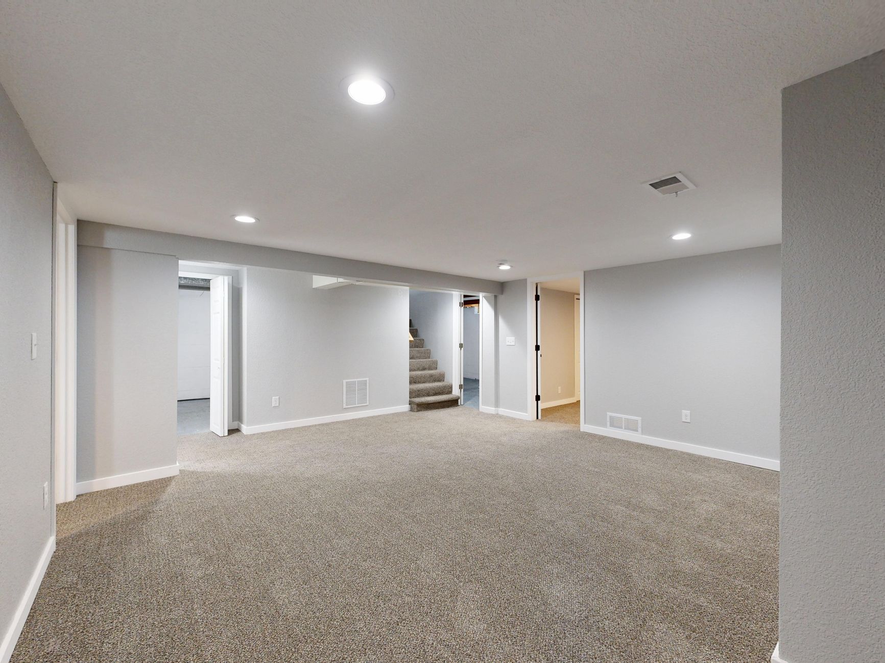 Basement Waterproofing: Should You Do It from the Inside or Outside?