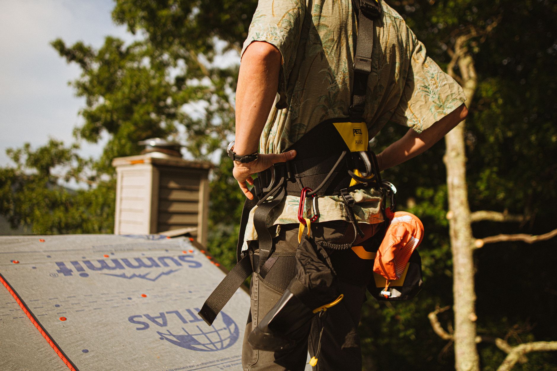 Your Essential Guide to Planning a Roofing Replacement the Right Way