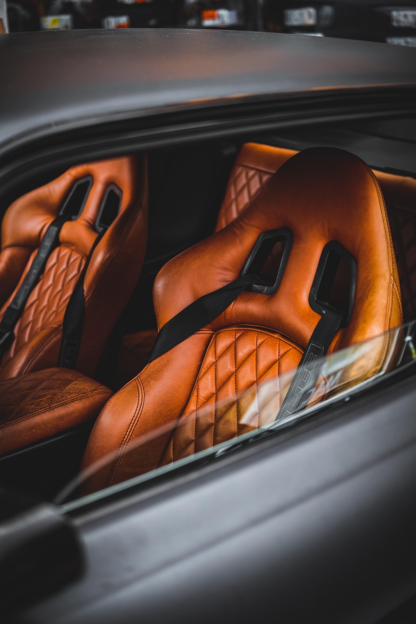Feds seize luxury cars in racketeering case