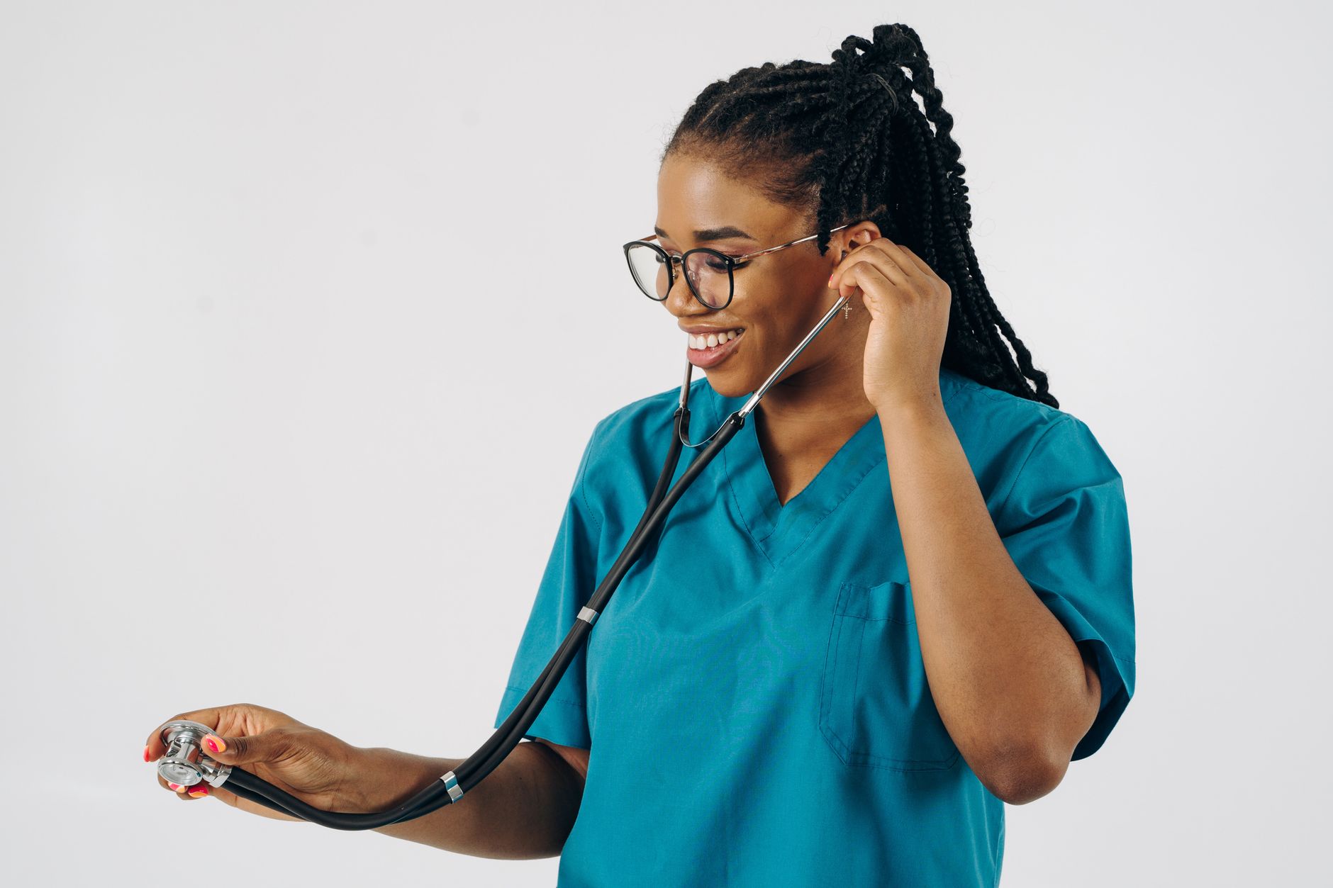 How Can You Find the Best Job After Finishing Nursing School?