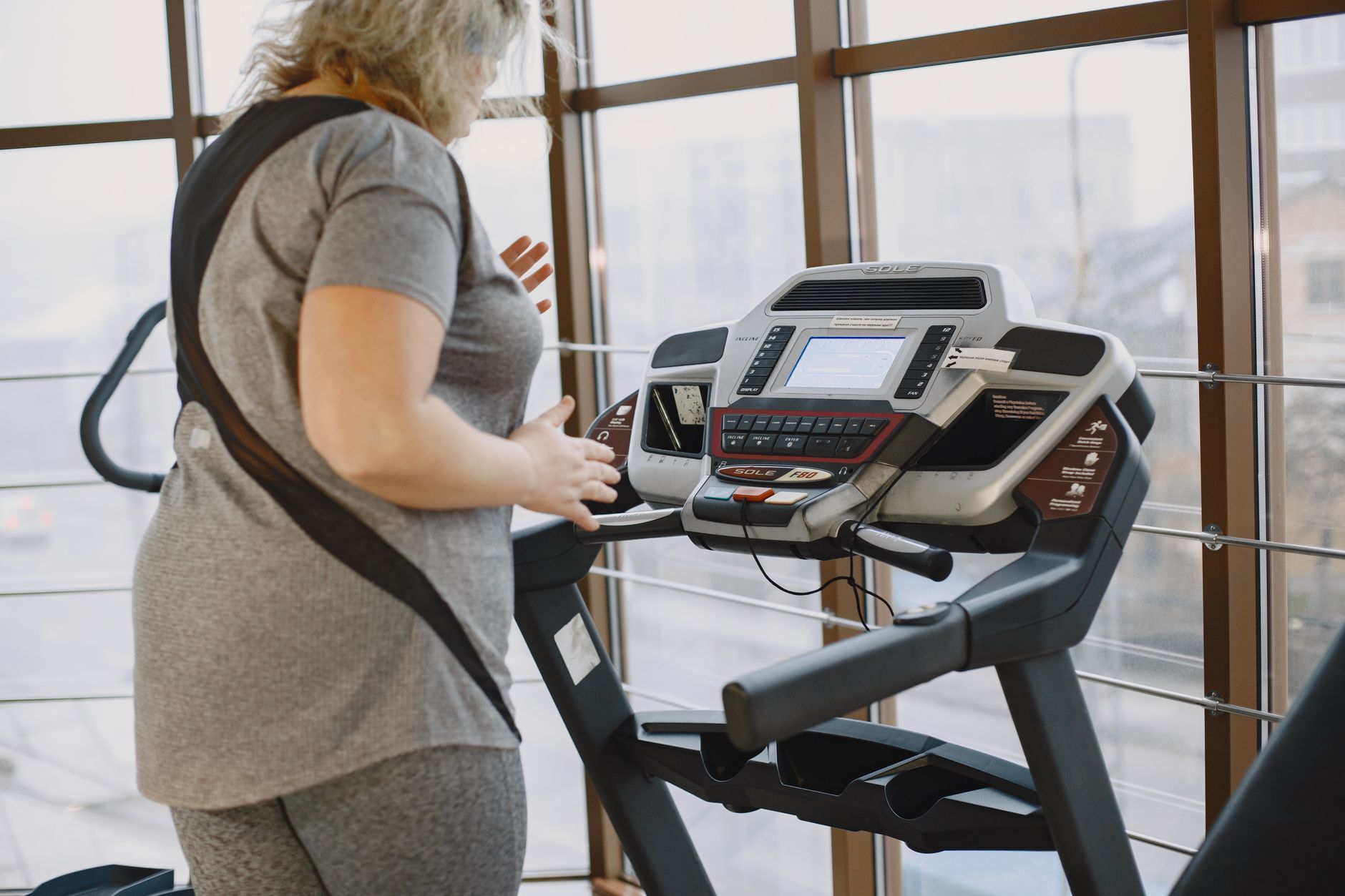 Which is better elliptical or treadmill?