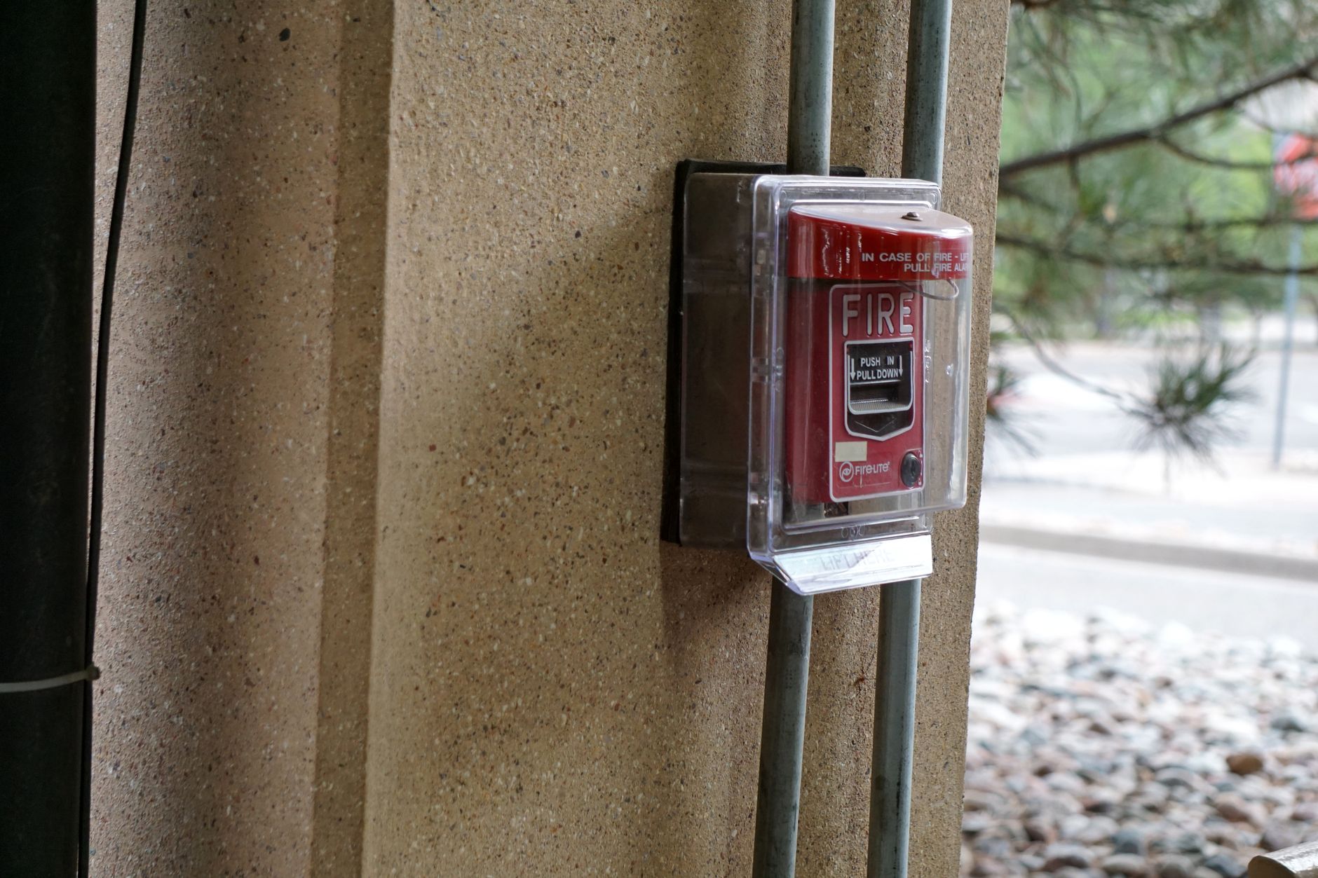 How to help the burglar alarm security systems?
