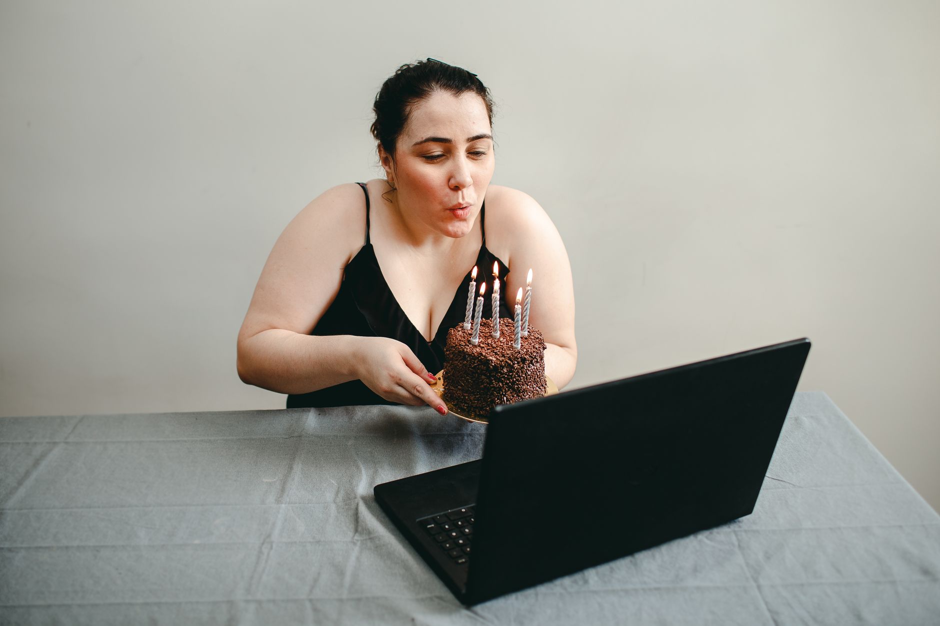 Online Item Stores Perfect for Sending Birthday Gifts