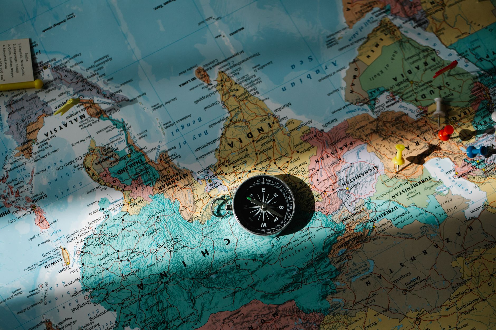 A Complete Checklist For Planning Your Next International Trip