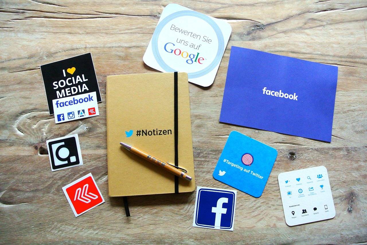Which online marketing tools give us advantages in the market