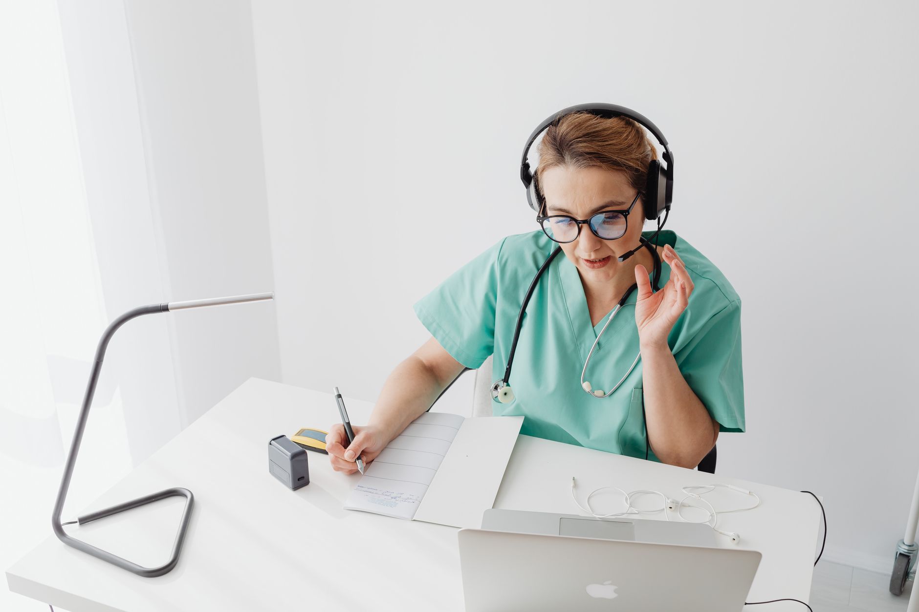Digital Health at the International Conference on Clinical Ethics and Consultation: Navigating Ethical Challenges and Innovations