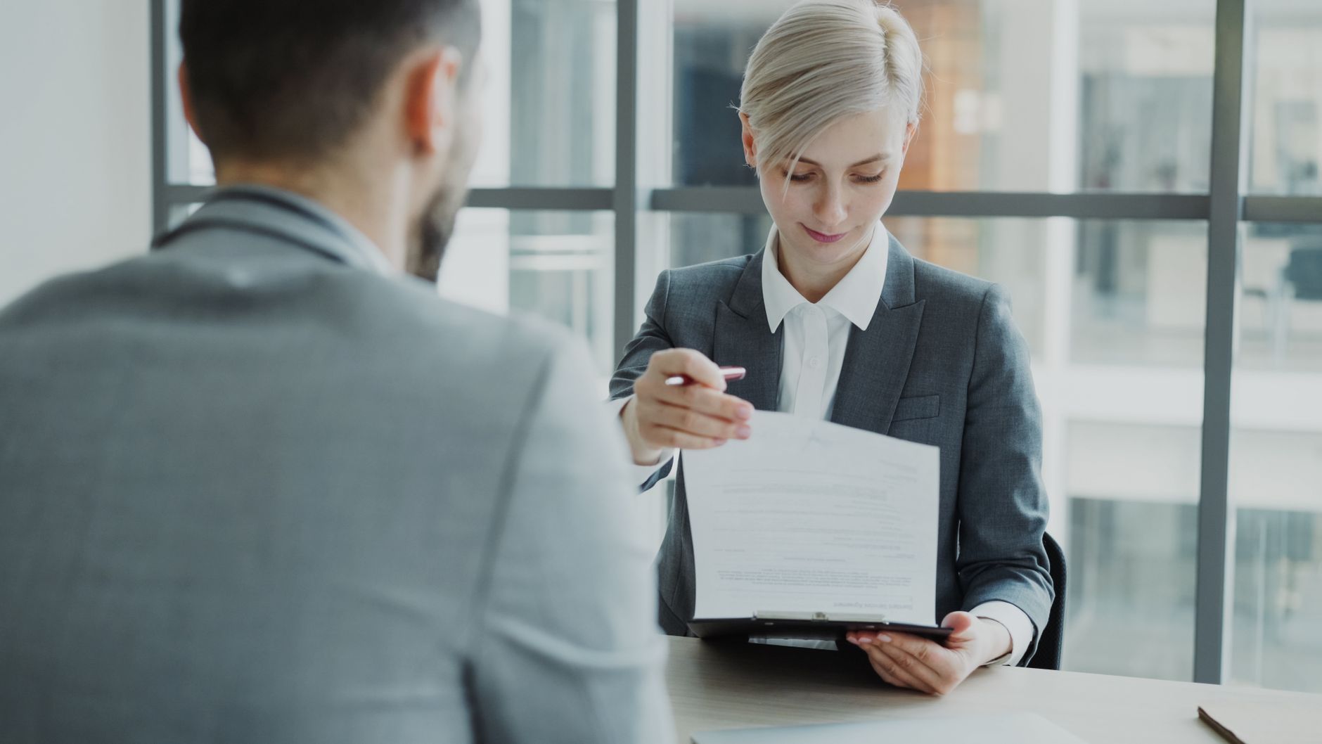 Choosing the Right Recruiting Agency