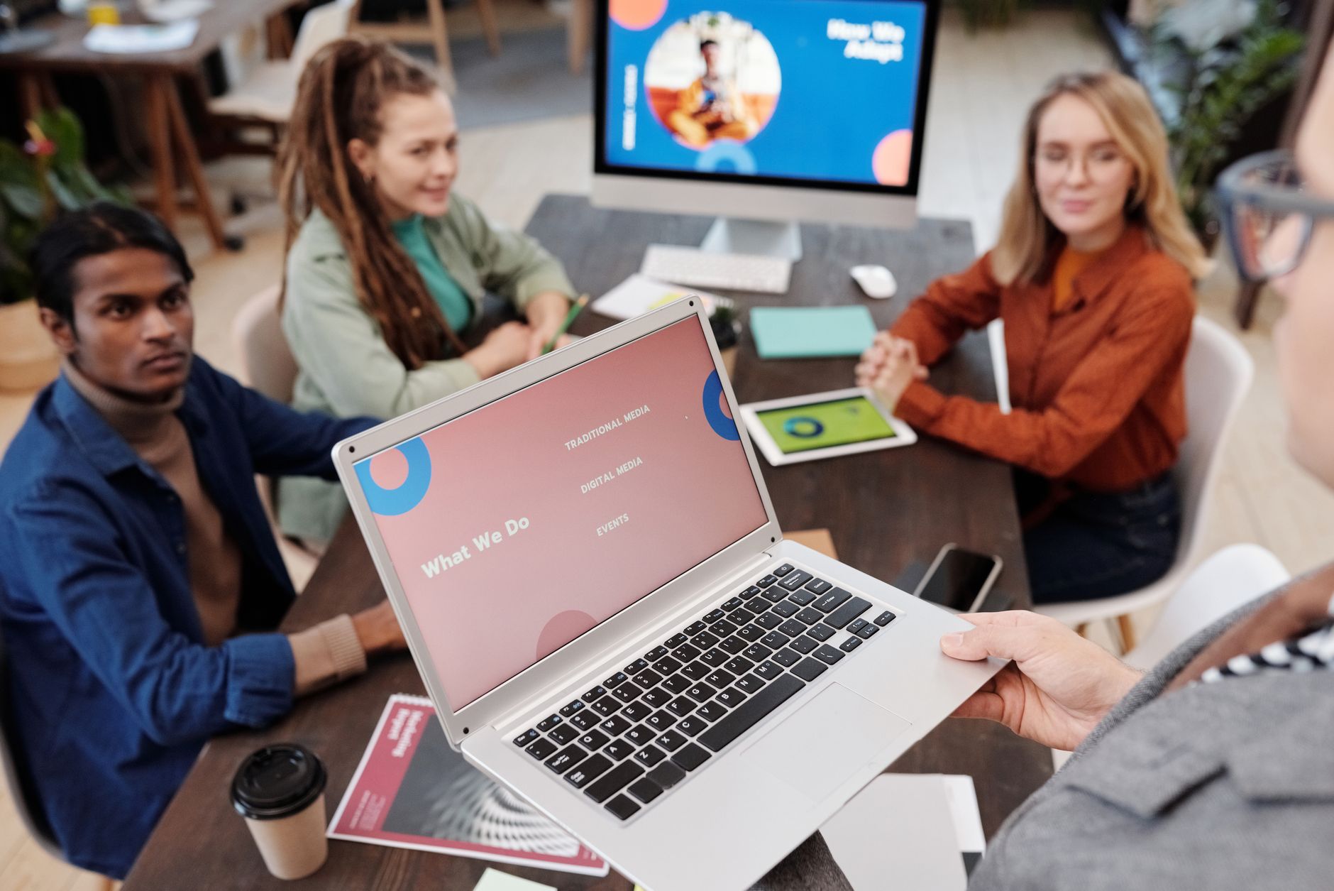What Is The Importance of Custom Web Design For Your Business?