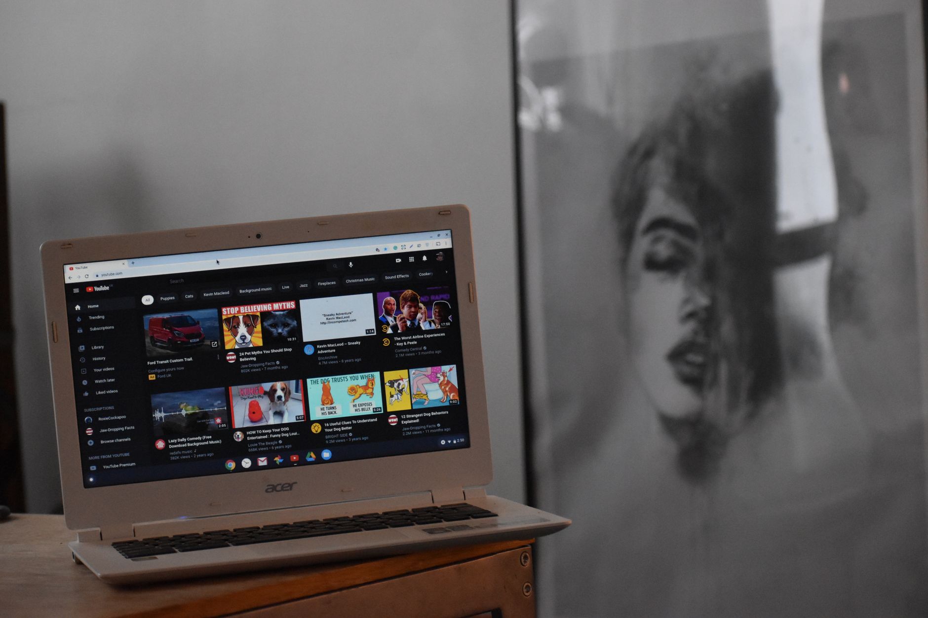 WHY YOU SHOULD BUY YOUTUBE SUBSCRIBERS AND VIEWS