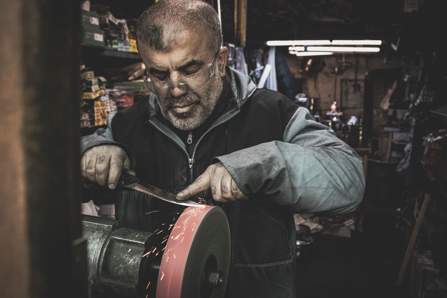6 Methods to Sharpen Your Investment Skills
