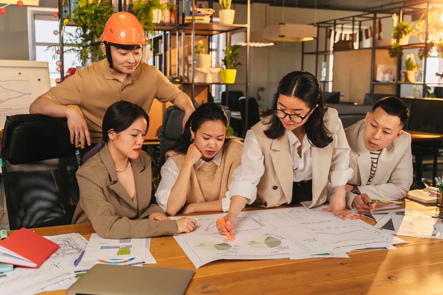 3 Reasons to Collaborate with Professionals for Your Office Fitout