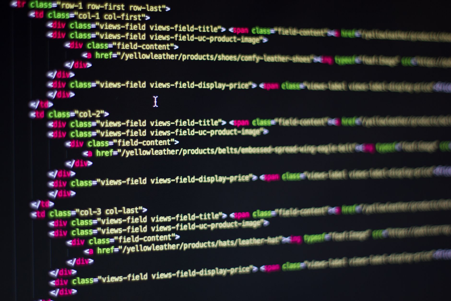 Website Builder vs Coding: What To Choose?