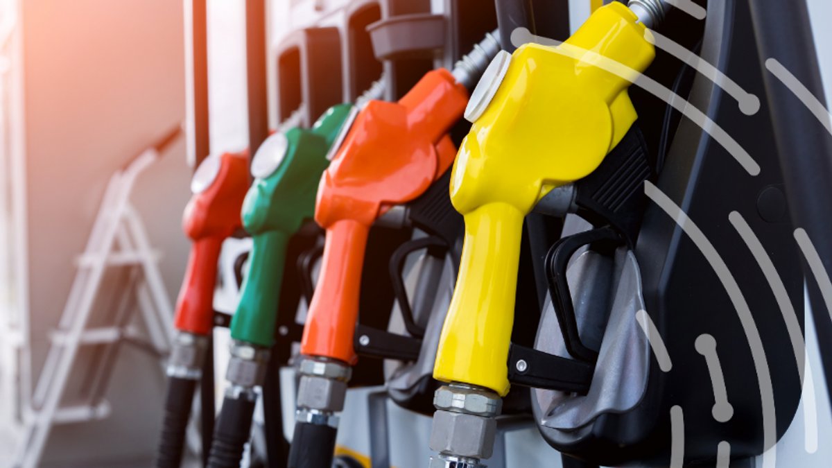 Russia buys gasoline from India as fuel shortages grow Russia buys gasoline from India as fuel shortages grow - russia gasoline imports