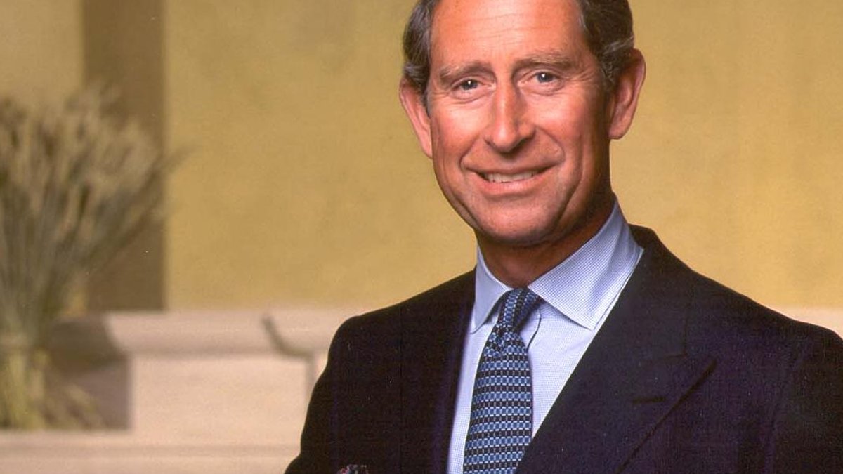 Prince of Wales' Eco-village Welcomes Electric Cars - eco-village electric cars