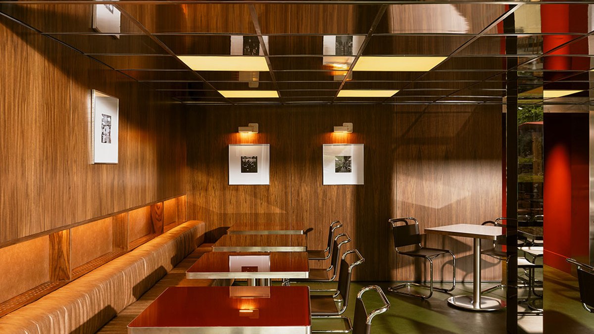 Turin welcomes stylish new cocktail bar Lève Office