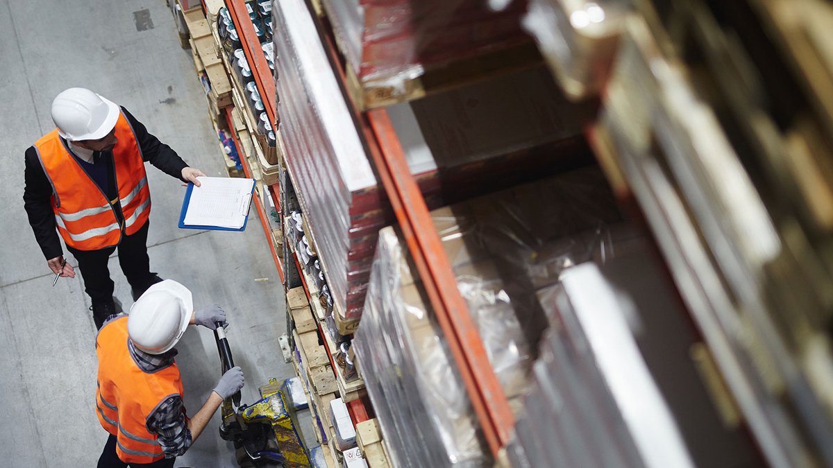 Canada posts $4.2B trade surplus in May Canada posts $4.2B trade surplus in May - trade surplus