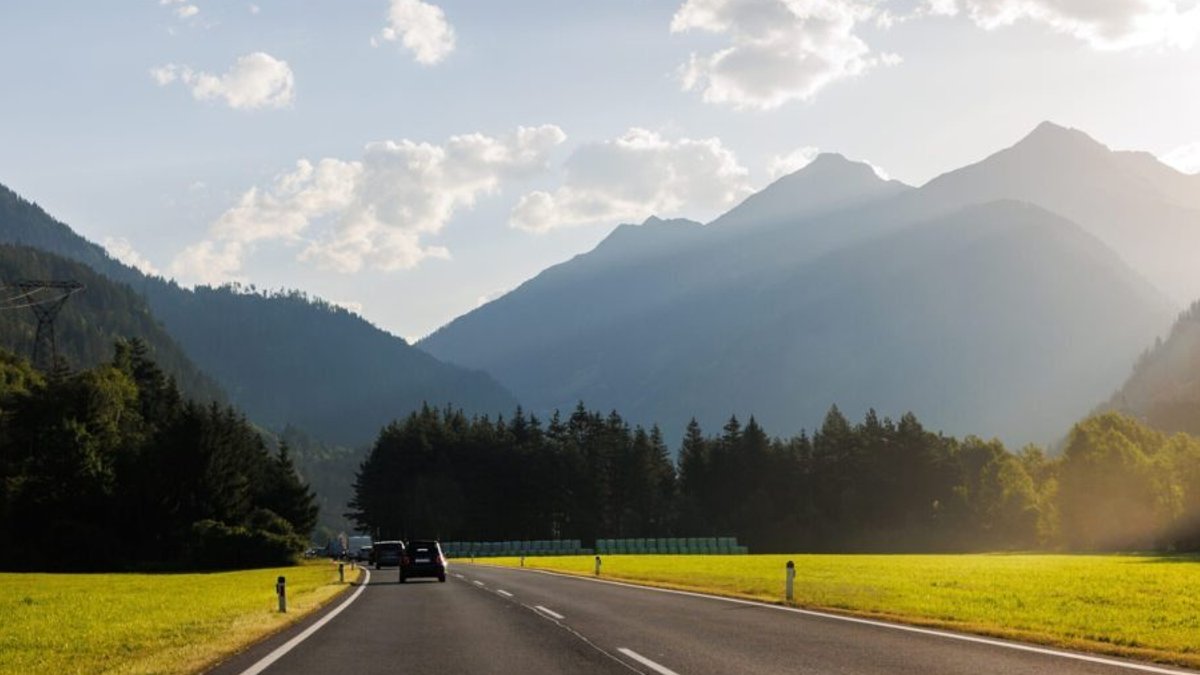 Austria’s electric car sales rise steadily Austria’s electric car sales rise steadily - electric car sales
