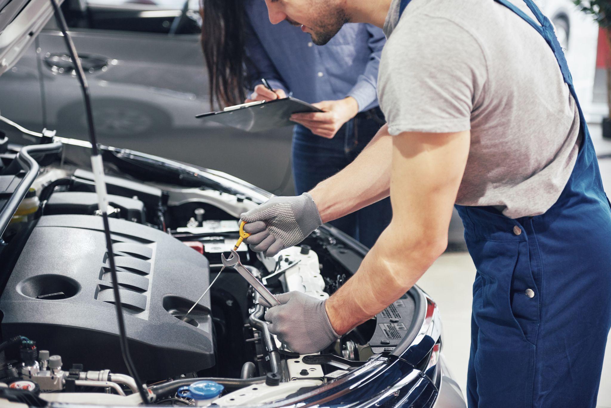 Where in Dwarka can you find the Best Auto Repair Service?