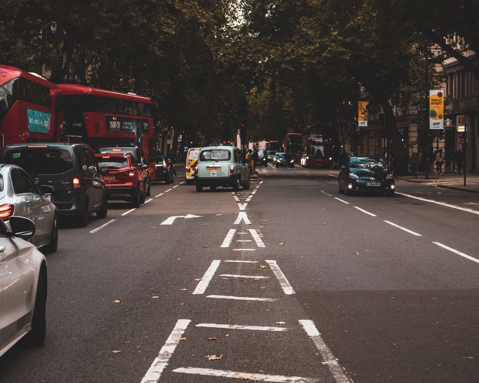 3 Things To Know About Driving In and Around London