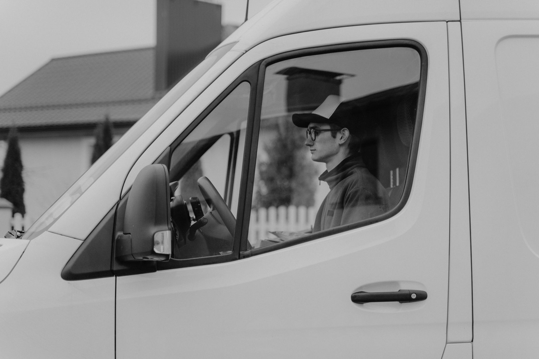 What Drivers Need to Know About Car Shipping