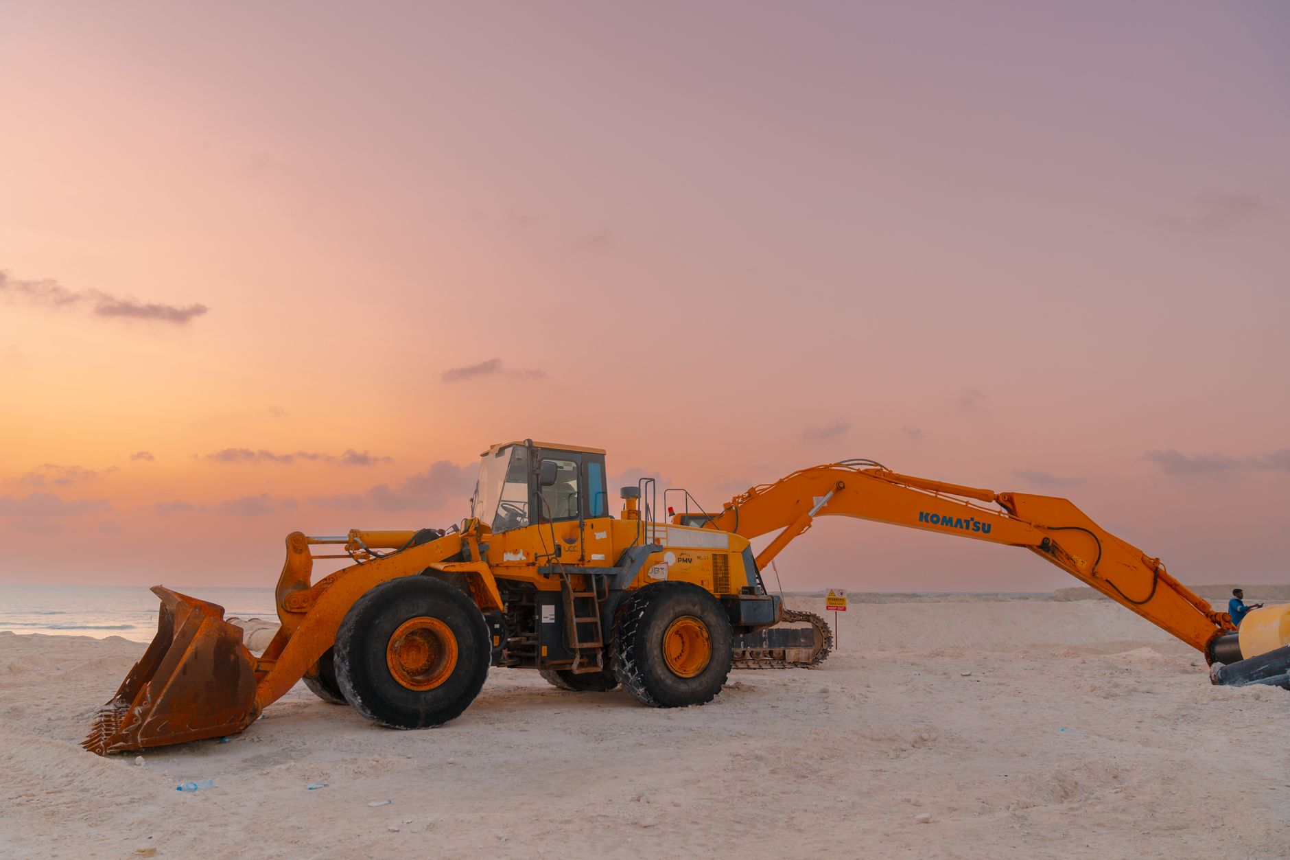What Is a Side Loader? Complete Beginner’s Guide