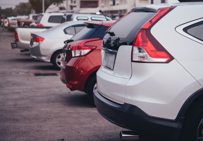Top 5 Reasons to Buy Your Next Used Car from a Certified Carfax Dealer