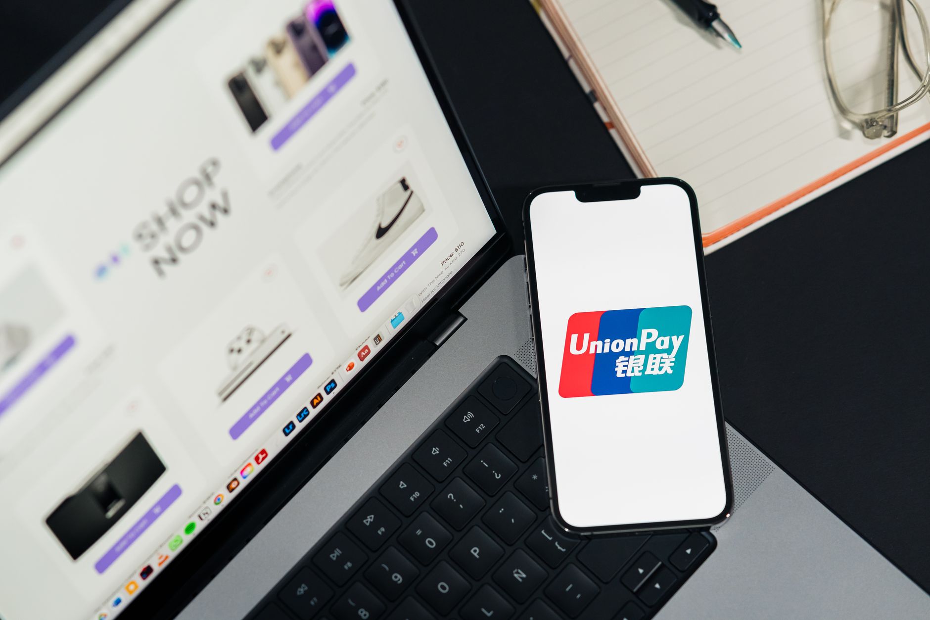 Accepting Recurring Payments: The Easiest & Cheapest Ways