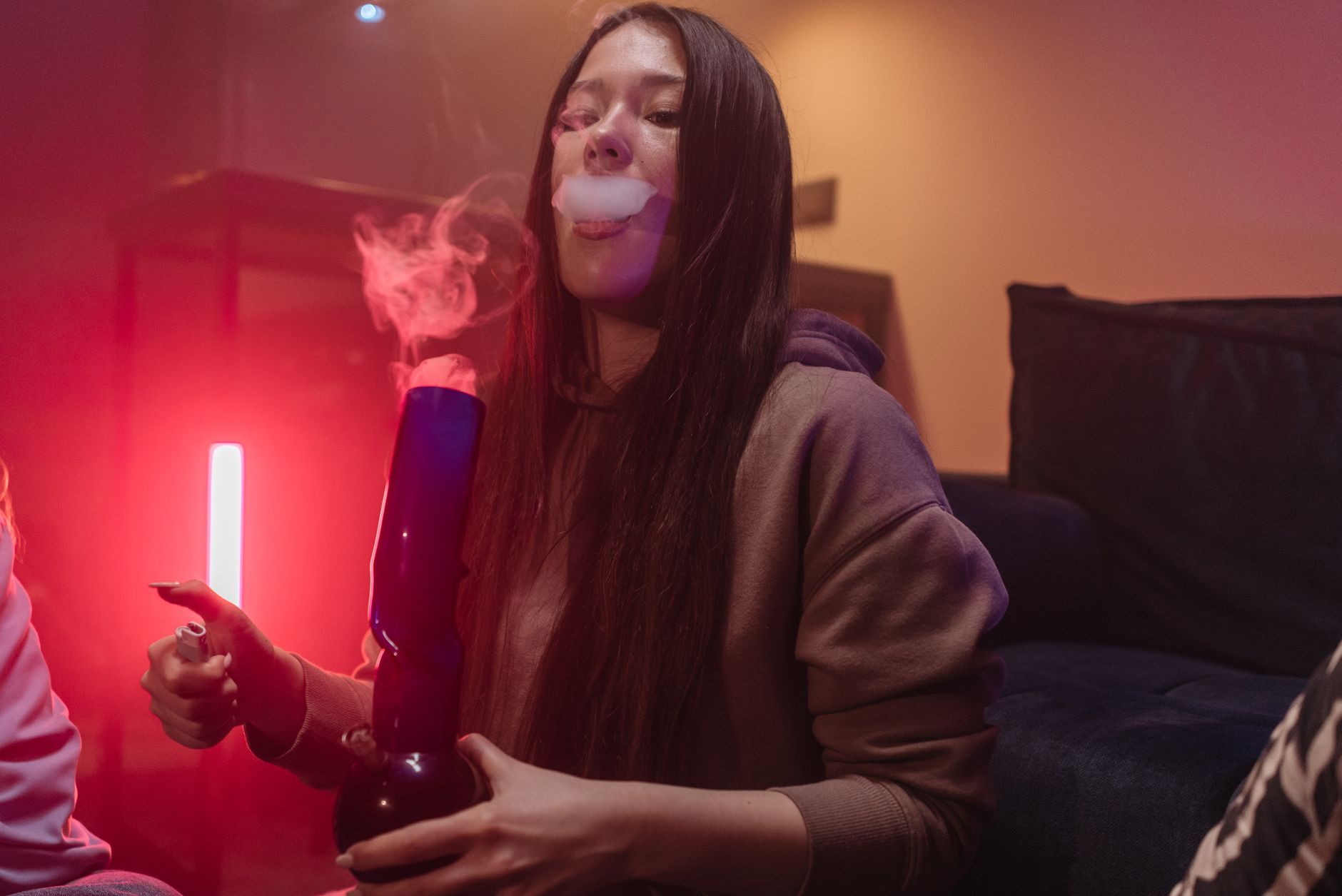 Cheap bongs for your use is always good