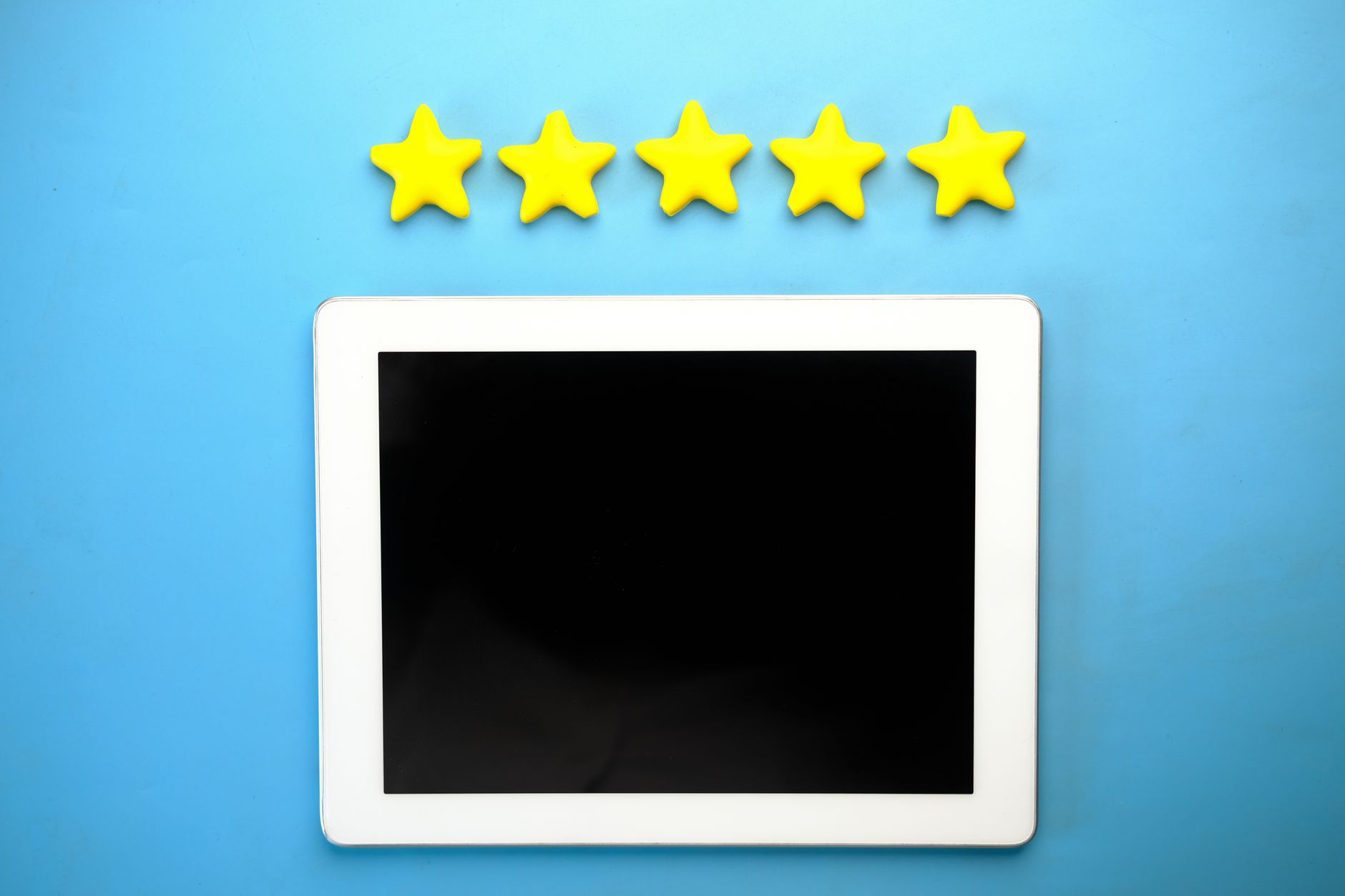 How Online Reviews Help You Prevent Insurance Scams
