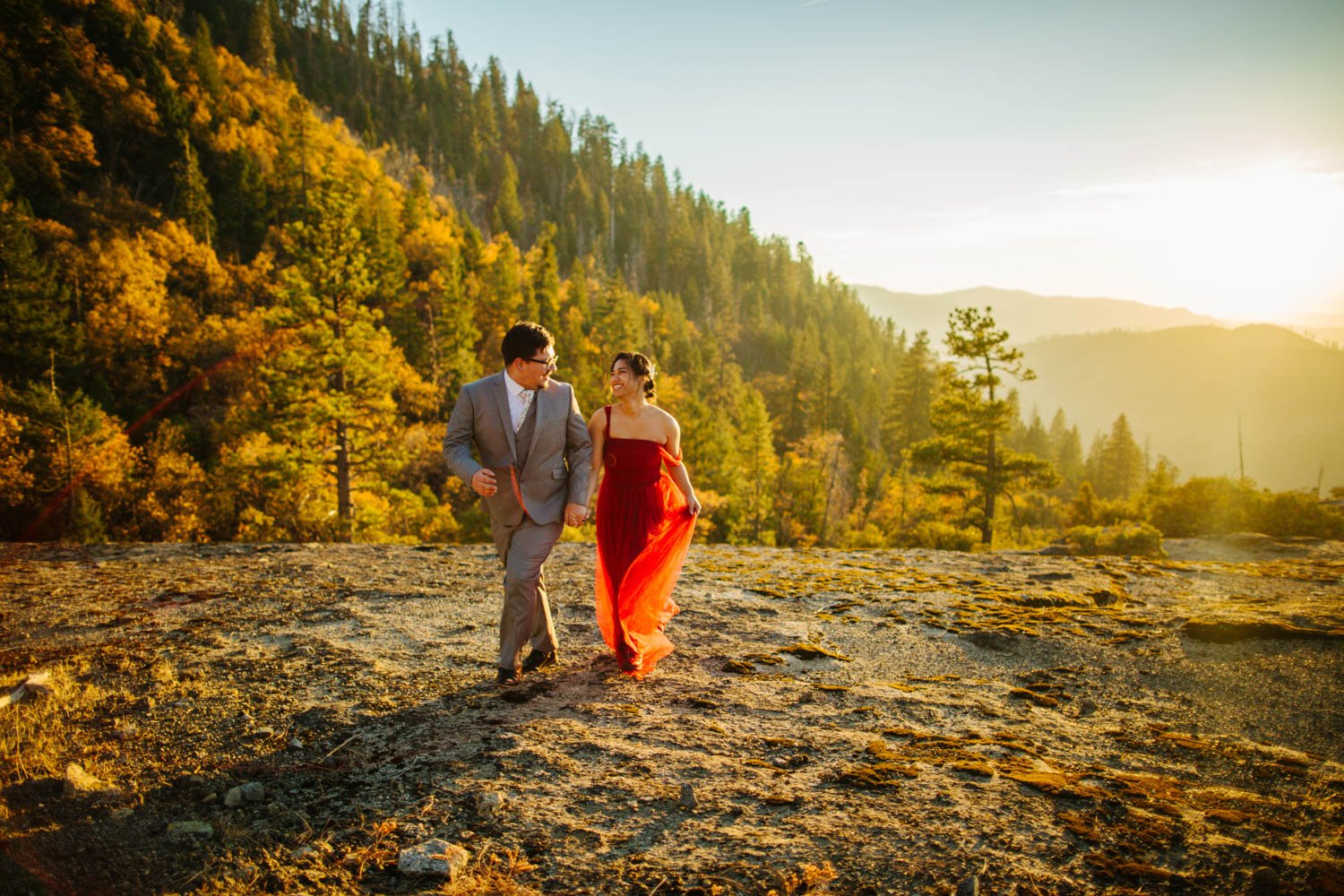Capture Your Love for the Great Outdoors: Hiking and Outdoor Adventure Engagement Photos