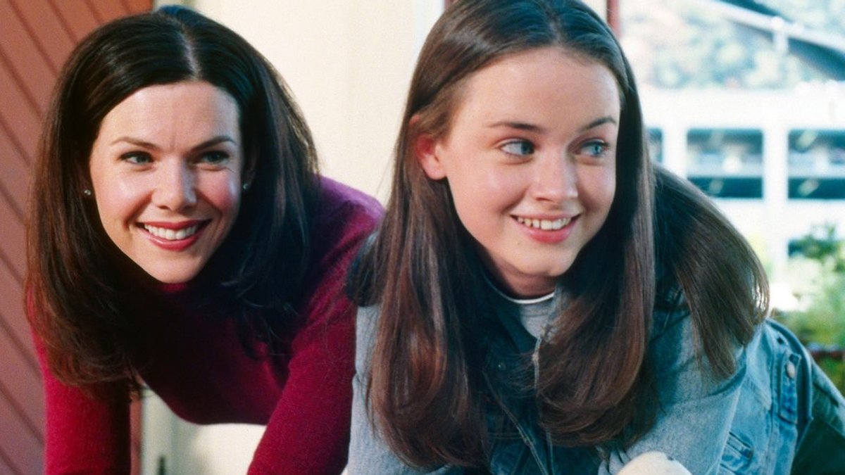 Gilmore Girls home hits the market at $2.7M Gilmore Girls home hits the market at $2.7M - gilmore girls home