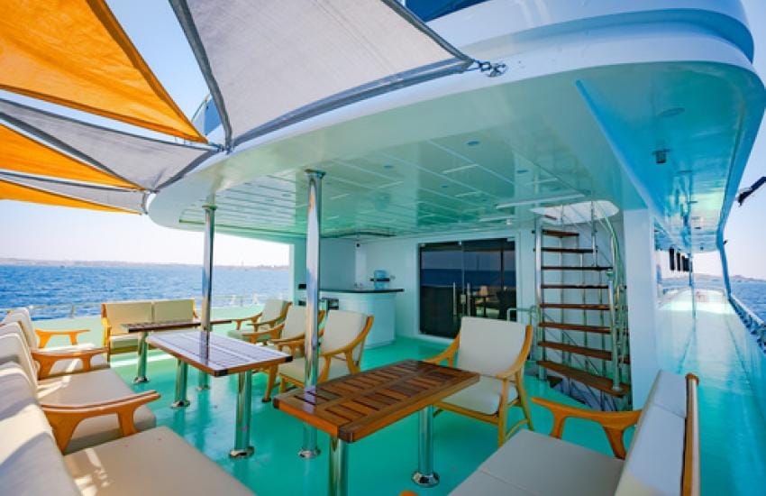 1 Day 1 Night Red Sea Adventure from Hurghada 4