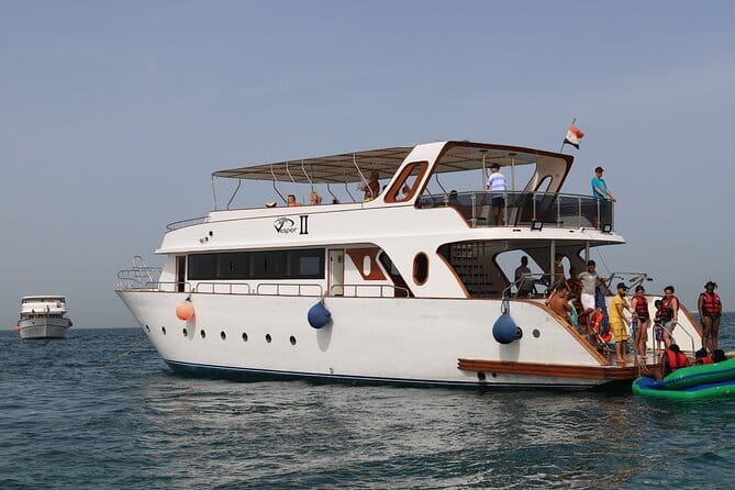Excursion boat travelling on the water
