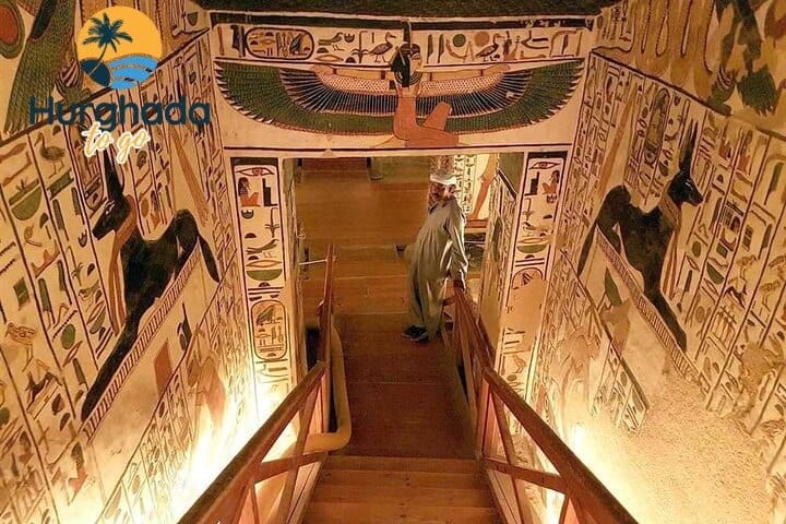 Ancient Egyptian temple architecture, carvings or monumental statues in the Luxor region Ancient Egyptian temple monuments in Luxor