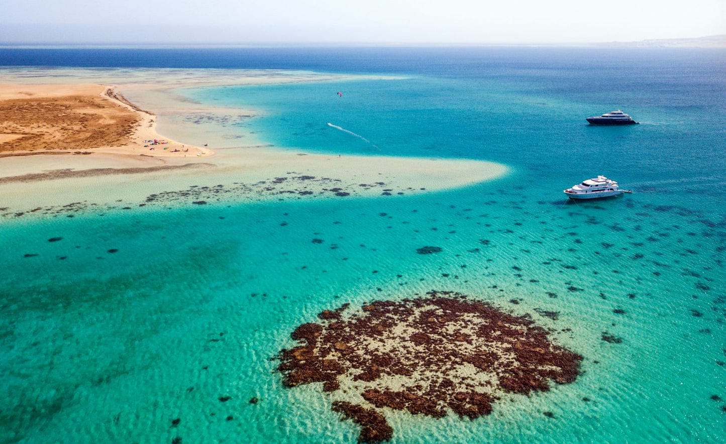 Private Yacht & Desert Safari